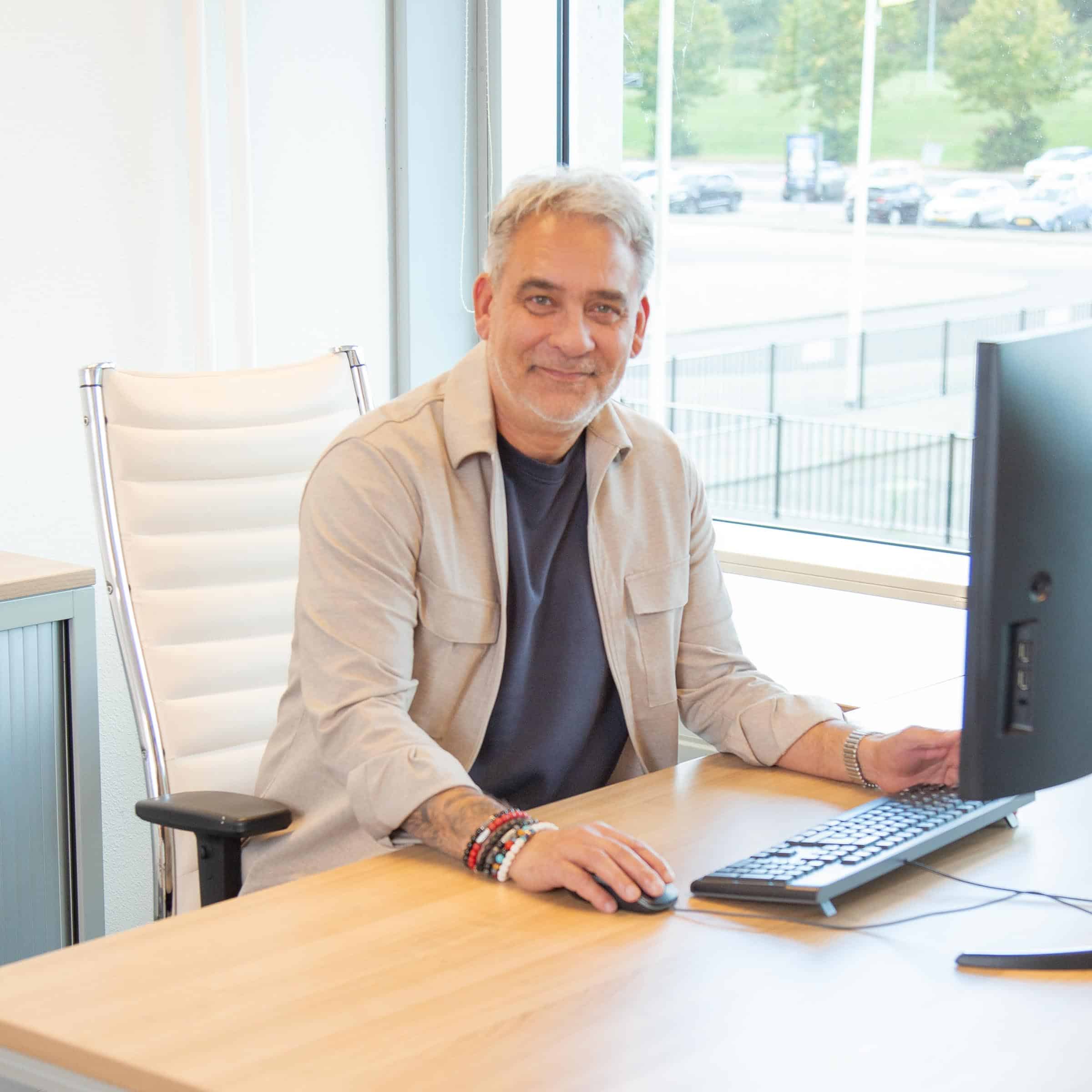 Maxim Lammerts van Bueren